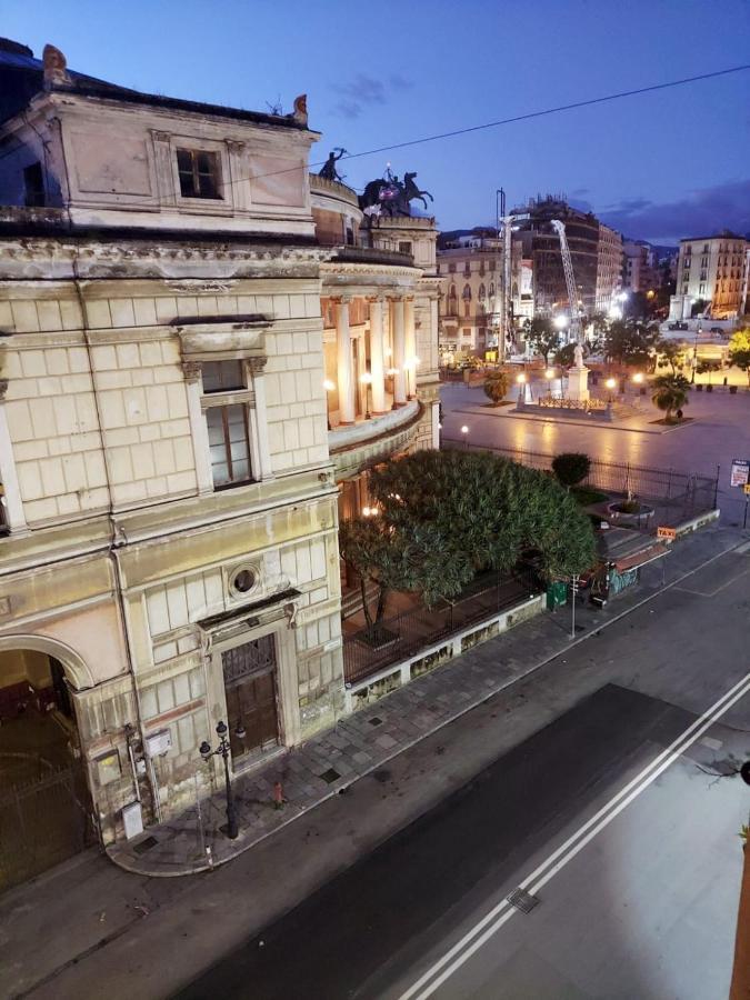 Bed and Breakfast Sweet Politeama Palermo Esterno foto