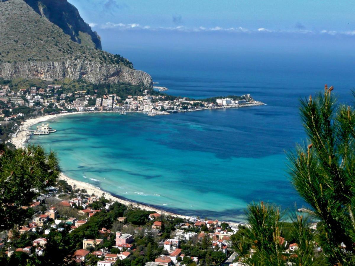 Bed and Breakfast Sweet Politeama Palermo Esterno foto