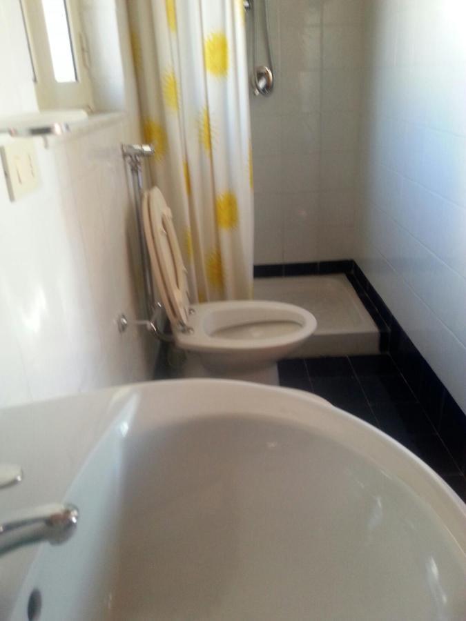Bed and Breakfast Sweet Politeama Palermo Esterno foto